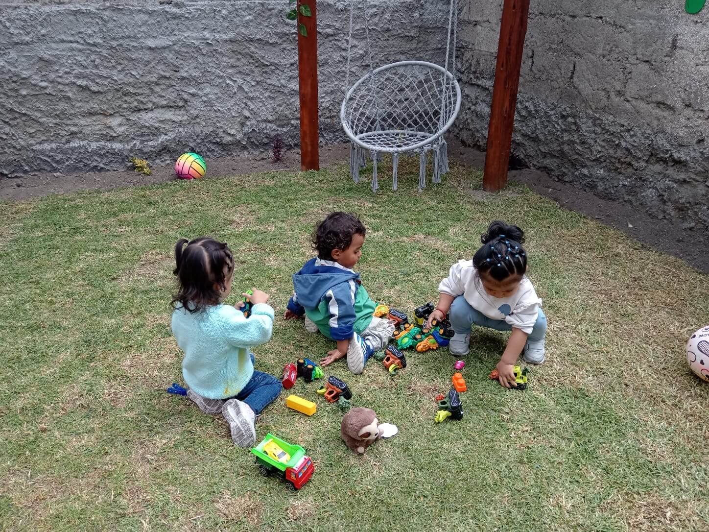 Área de juegos especialmente diseñada para desarrollo motriz